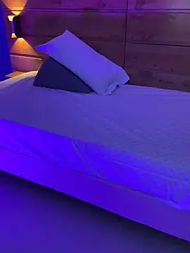 mahia queen online show from 03-24-26, 11:43