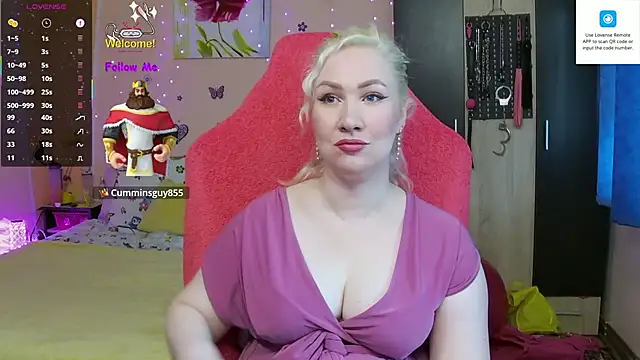 Snapshot of MissLexyGold chatting on 10-23-25, 01:10 MissLexyGold online show from 10-23-25, 01:10
