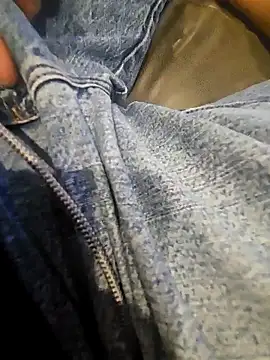 Snapshot of m6sp1 chatting on 03-02-26, 11:55 m6sp1 online show from 03-02-26, 11:55