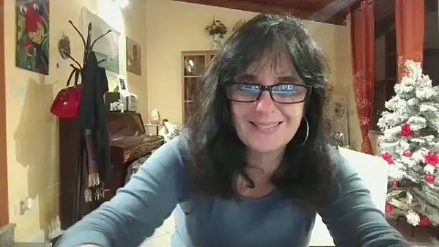 ClaudyGeryn online show from 01-08-25, 07:56