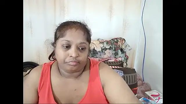 Snapshot of Indiantasha chatting on 03-18-25, 01:46 Indiantasha online show from 03-18-25, 01:46