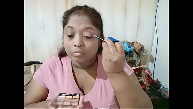 Snapshot of Indiantasha chatting on 03-18-25, 04:50 Indiantasha online show from 03-18-25, 04:50