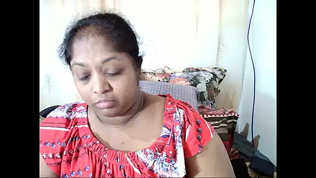 Snapshot of Indiantasha chatting on 03-11-25, 04:29 Indiantasha online show from 03-11-25, 04:29