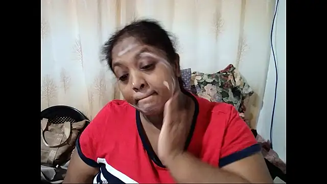 Snapshot of Indiantasha chatting on 03-17-25, 04:33 Indiantasha online show from 03-17-25, 04:33