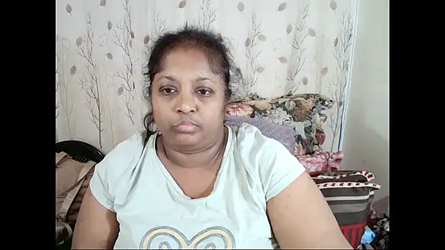 Snapshot of Indiantasha chatting on 06-30-26, 03:34 Indiantasha online show from 06-30-26, 03:34