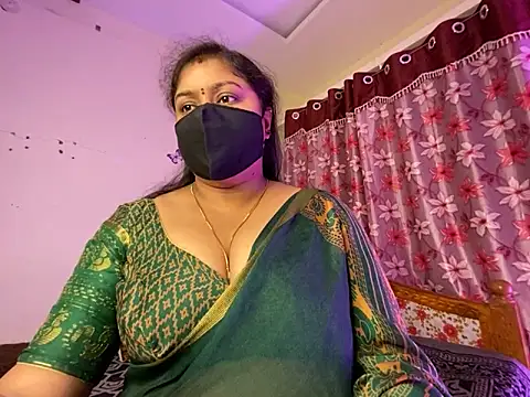 Love 4Sex online show from 05-18-26, 01:28