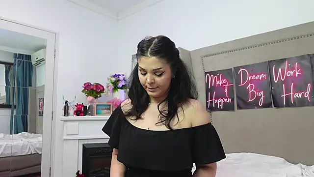 Snapshot of LexyRene chatting on 06-06-26, 11:59 LexyRene online show from 06-06-26, 11:59