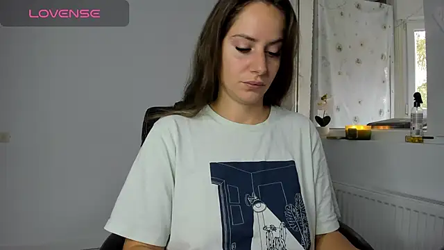 Snapshot of DiamondKay chatting on 10-16-25, 07:16 DiamondKay online show from 10-16-25, 07:16