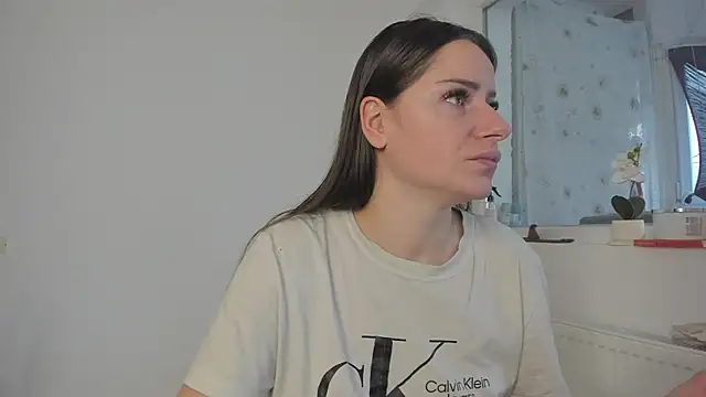 DiamondKay online show from 02-11-26, 07:52