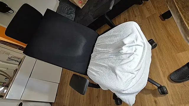 -luckybong- online show from 12-07-24, 04:53