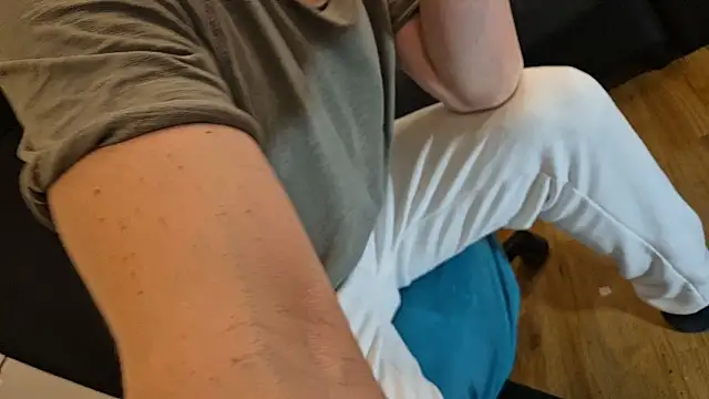 -luckybong- online show from 03-27-26, 11:05