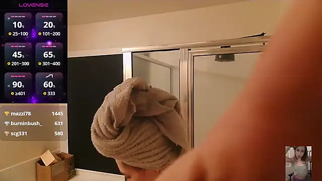 Blondiewithanass online show from 11-12-25, 09:29