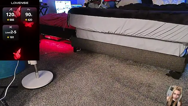 Blondiewithanass online show from 04-03-26, 03:40