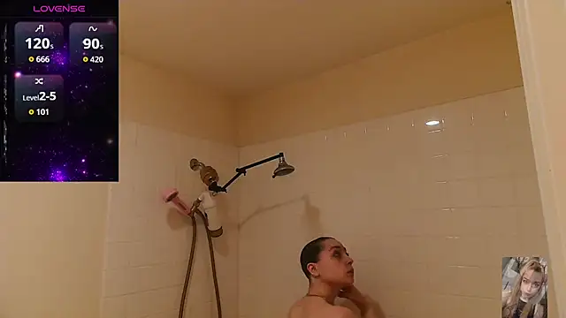 Blondiewithanass online show from 12-18-25, 02:49