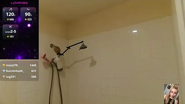 Blondiewithanass online show from 11-13-25, 09:46