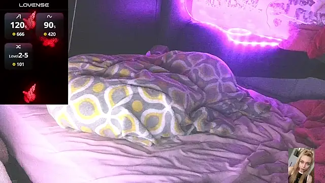 Blondiewithanass online show from 05-04-26, 08:50