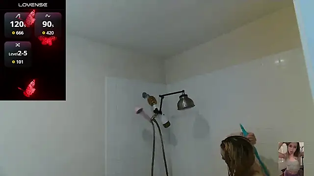 Blondiewithanass online show from 07-11-26, 12:00