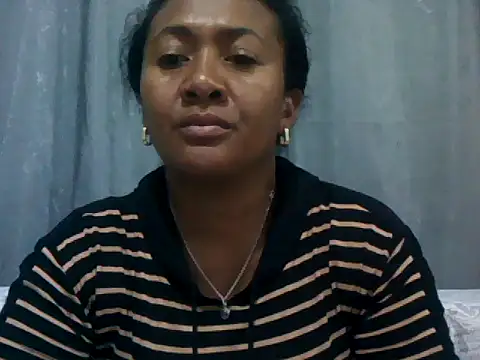 Snapshot of sexyladii chatting on 01-06-26, 04:55 sexyladii online show from 01-06-26, 04:55