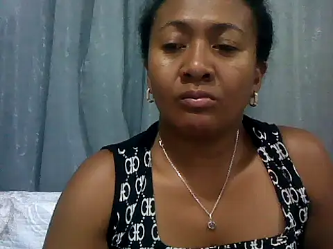 Snapshot of sexyladii chatting on 11-20-25, 05:13 sexyladii online show from 11-20-25, 05:13