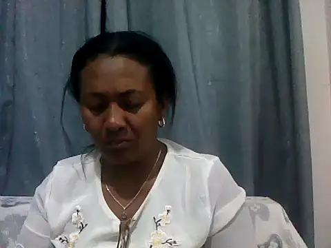 Snapshot of sexyladii chatting on 10-26-25, 05:02 sexyladii online show from 10-26-25, 05:02