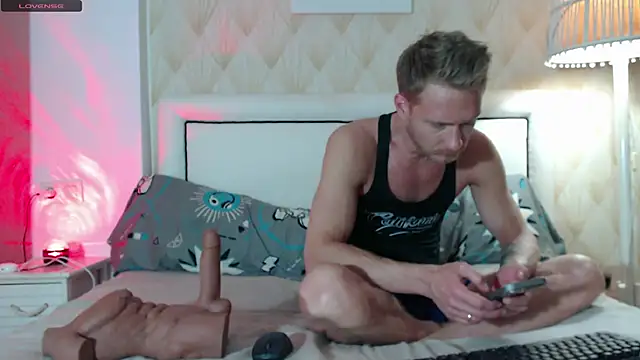 JessicaSteve online show from 11-13-25, 04:00