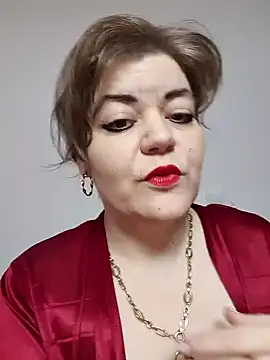 Snapshot of cindybbwsquirt chatting on 03-03-25, 04:32 cindybbwsquirt online show from 03-03-25, 04:32