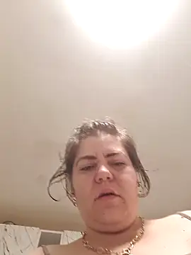 Snapshot of cindybbwsquirt chatting on 09-18-25, 05:10 cindybbwsquirt online show from 09-18-25, 05:10