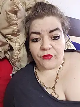Snapshot of cindybbwsquirt chatting on 03-05-25, 04:24 cindybbwsquirt online show from 03-05-25, 04:24