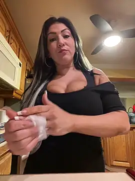 LittleMissEeve online show from 02-28-26, 12:21