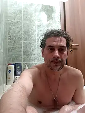 Snapshot of Arges20 chatting on 02-07-26, 09:12 Arges20 online show from 02-07-26, 09:12