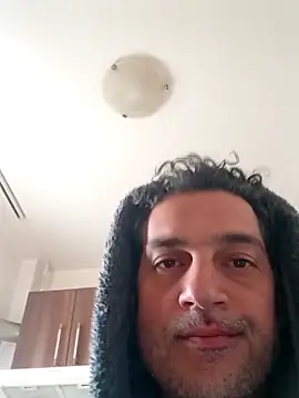 Snapshot of Arges20 chatting on 02-01-26, 09:18 Arges20 online show from 02-01-26, 09:18