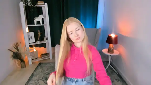 Laly Peach online show from 12-02-25, 05:03