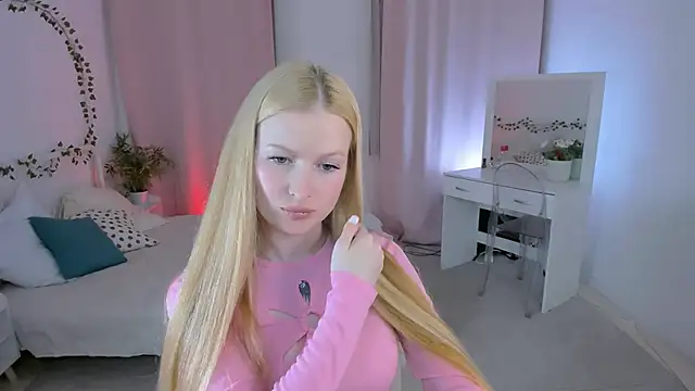 Laly Peach online show from 10-02-25, 01:03