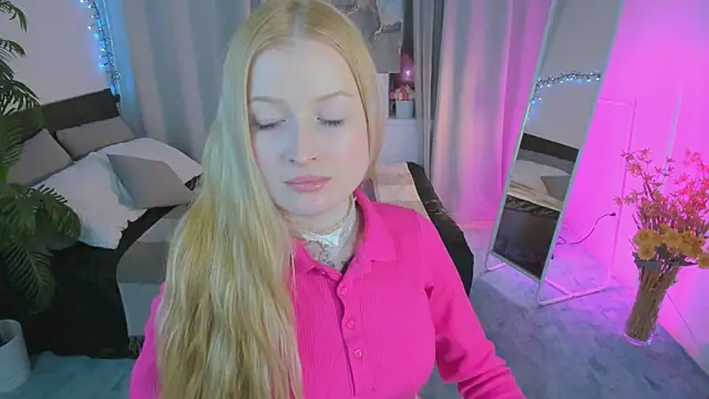 Laly Peach online show from 03-15-25, 07:48