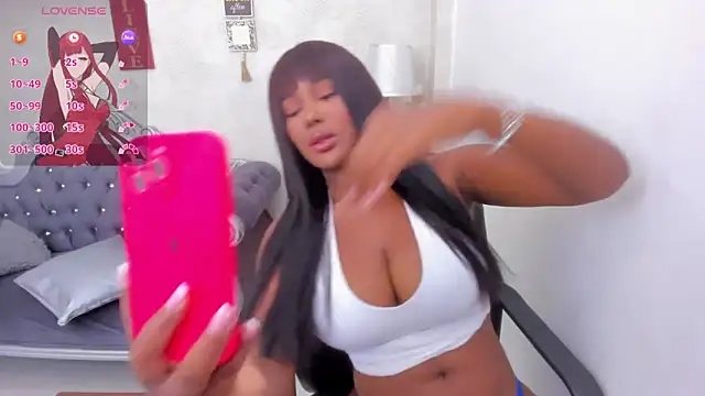 katherin cruz  online show from 01-17-26, 02:20