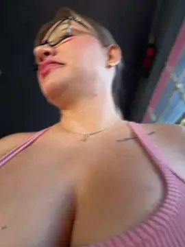 Snapshot of DIANITA_1988 chatting on 07-01-26, 12:49 DIANITA 1988 online show from 07-01-26, 12:49