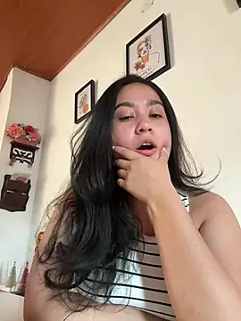 Nina lovi online show from 12-12-24, 07:48