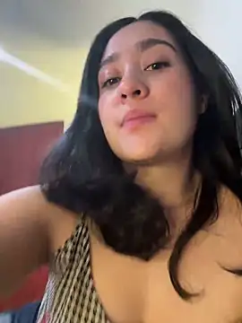 Nina lovi online show from 03-14-25, 02:10