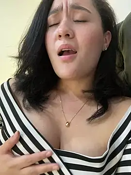Nina lovi online show from 01-10-25, 11:29