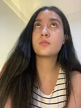 Nina lovi online show from 12-29-24, 01:45