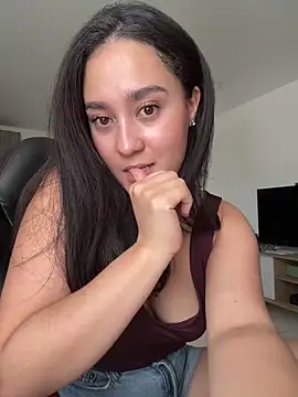 Nina lovi online show from 03-19-26, 07:58