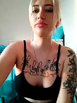 Snapshot of Fuck-Gina chatting on 06-01-26, 06:40 Fuck-Gina online show from 06-01-26, 06:40
