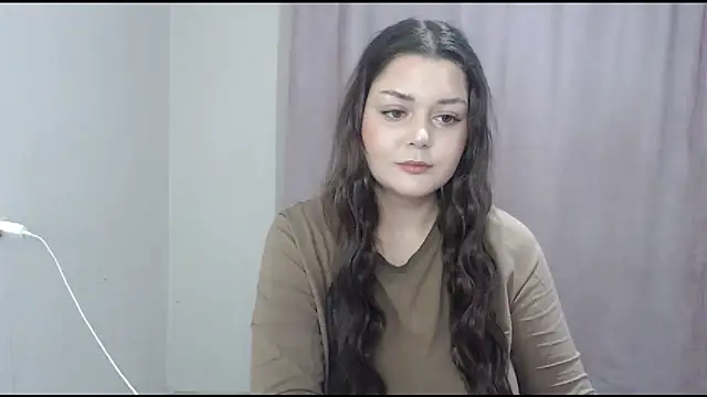 Snapshot of ohhhMie chatting on 02-01-26, 12:47 ohhhMie online show from 02-01-26, 12:47