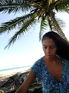 Luna-Natural online show from 11-27-25, 05:13