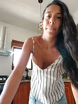 Luna-Natural online show from 03-12-26, 02:32