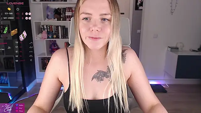 Emma Bryan online show from 09-09-25, 08:40