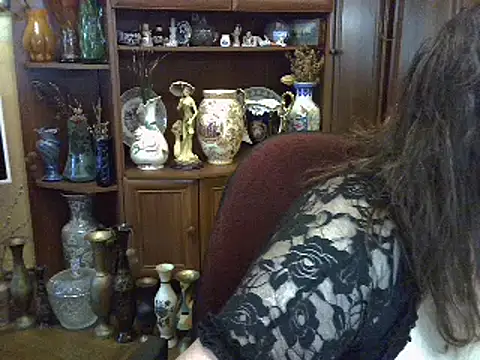Snapshot of ElenaZed chatting on 06-24-26, 06:12 ElenaZed online show from 06-24-26, 06:12