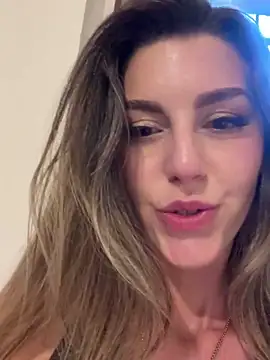 nicole 98 online show from 04-18-26, 03:58