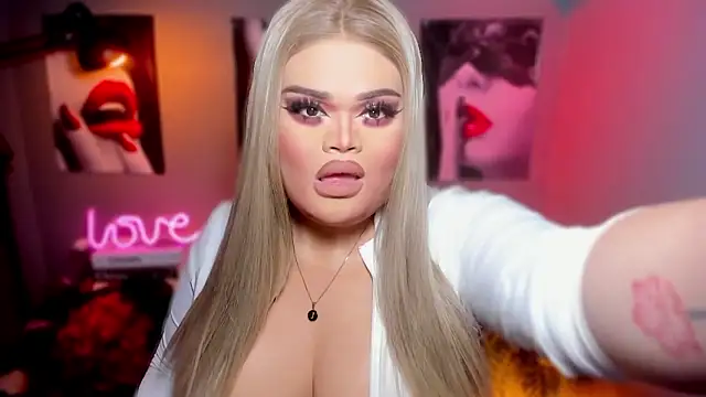 KarolinaThompson online show from 10-05-25, 07:48