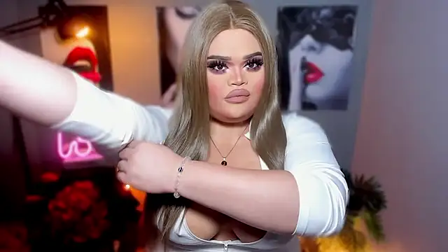 KarolinaThompson online show from 10-11-25, 07:31